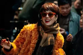 杀疯了的“三亚平替”，挤满东北人图片