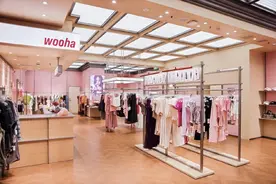 网红“彭王者”的女装品牌一年狂开近20家店图片
