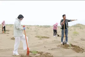 【甘快看】这位95后把“家”搬到沙漠里，种了四千亩梭梭树！图片