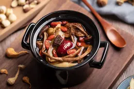 抗氧化、降胆固醇、增强免疫力......常吃菌菇好处真不少图片