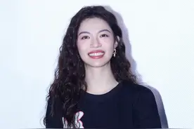 钟楚曦：先学会爱自己，才能去爱人图片