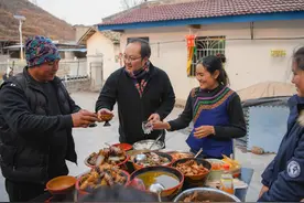 新华全媒+｜“春运母亲”们开启新生活图片