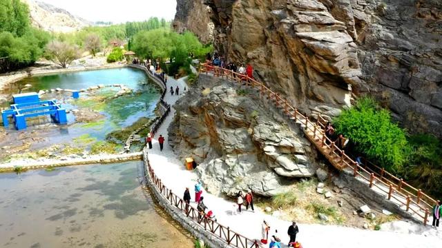 乌尉高速公路通车在即！焉耆邀你玩转“三点一线”美景 吃遍特色美食