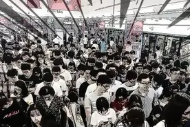 深圳地铁里真的有便衣，专治“咸猪手”！网友：安全感拉满图片