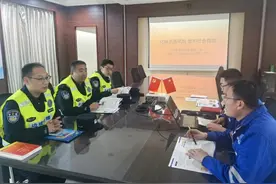 “化解矛盾风险、维护社会稳定”---巴音温都尔边境派出所持续开展矛盾纠纷排查化解工作图片