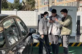 漯河：首个“光储充检”一体化示范站亮相图片