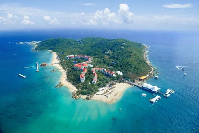 Travis Scott三亚演唱会明晚开唱！观演指南→