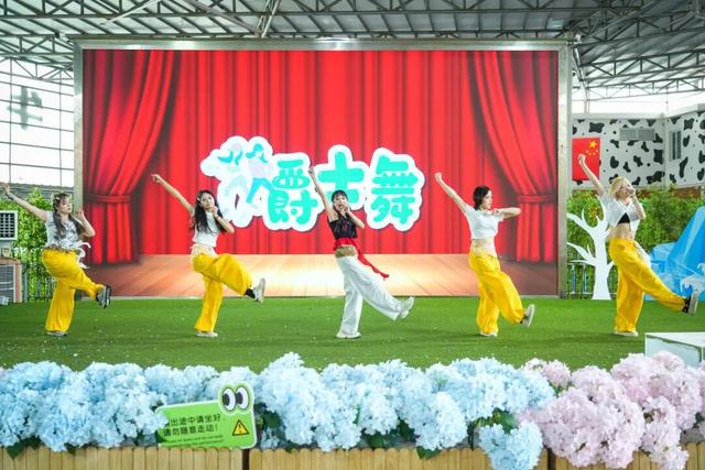 森林雪国今日开业！户外玩真雪就到高明！