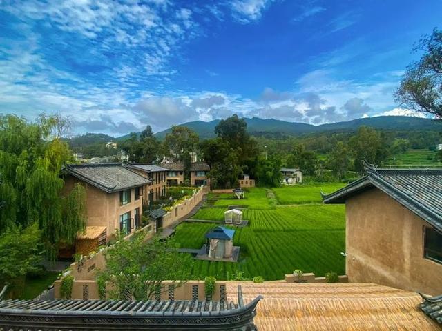 姚安旅居产业推进会举行 千年古镇描绘田园栖居新图景