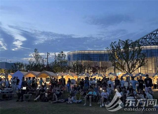 侬好黄金周｜赏花闻香乐享治愈系假期！申城公园寻趣指南