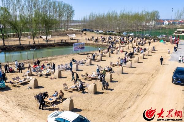 一顶帐篷支起诗和远方 滨州兴起露营潮