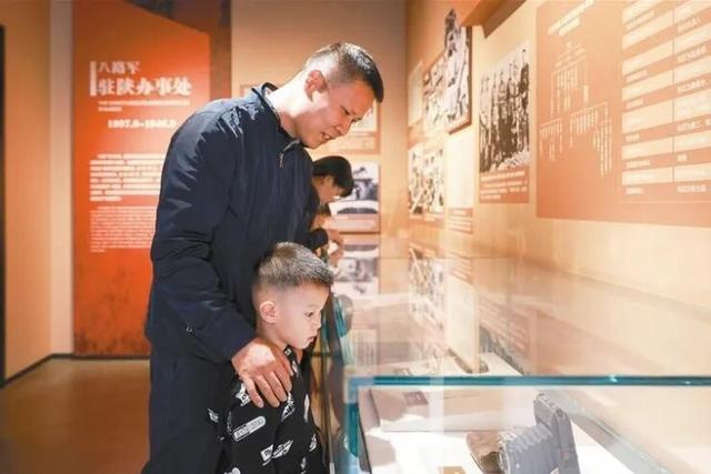 陕西红色旅游热潮涌动