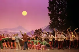 紫牛评紫金 | 00后接棒，60岁芭蕾舞剧《白毛女》仍青春图片