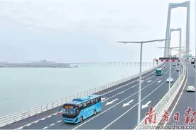 深中跨市公交客流超200万人次图片