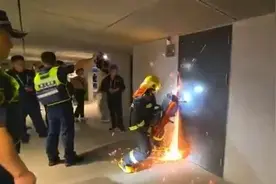 尴尬了！女子看莫文蔚演唱会被反锁，结果有惊无险图片