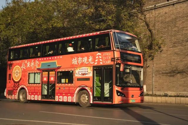 接驳车、观光车、景区直通车，绿色出行畅游曲江