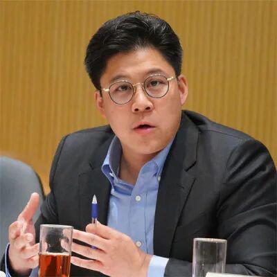 问界汽车盈利分析_中国新能源汽车行业第三季度表现_问界