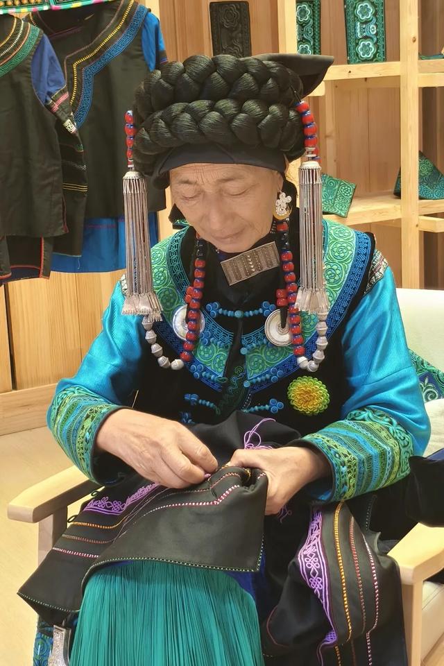 打卡推荐 | 来螺髻山找回生活的“Passion”