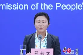 国家卫健委：我国每千人口注册护士数达到4人，具大专以上学历护士超80%图片