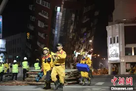 直击台湾花莲地震现场：市区搜救工作告一段落图片