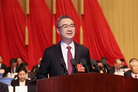 2024全国地方两会 | 安徽去年GDP增长5.8%，支持汽车“皖军”做强做大图片