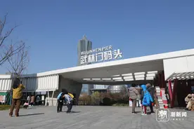 今日暂停运营 春运期间杭州水上巴士将视客流增加班次图片