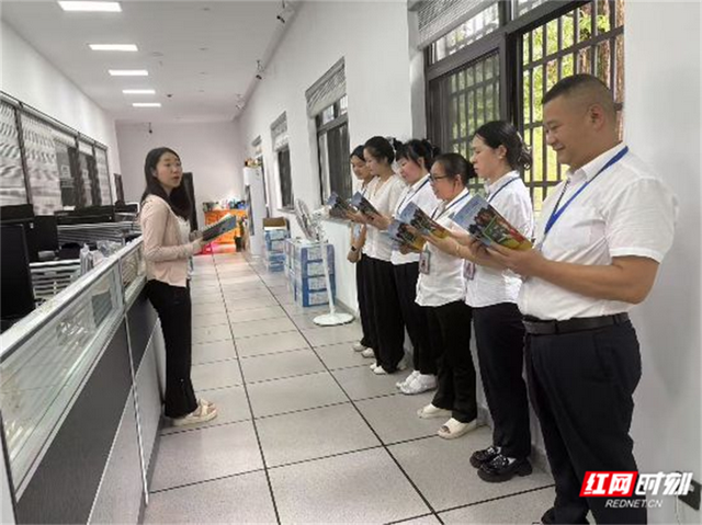 张家界国家森林公园：以“金鞭溪夜校”助推景区国际语言环境建设