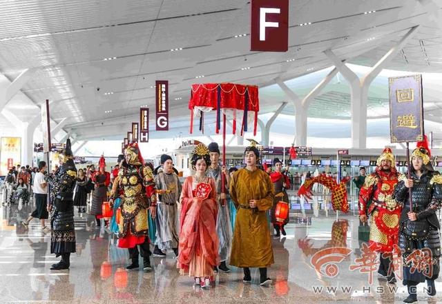 暑运以来西安机场日均运送旅客14.48万人次