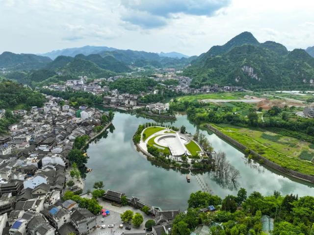 武陵走廊，融合湘鄂渝黔精华