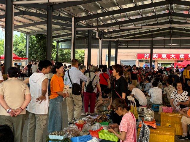 当野生菌撑起小伞，玉溪易门迎来最“鲜”旅游季