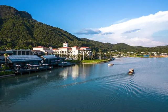 去山谷里造一个梦