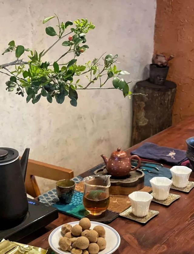 是时候爆火了，这座“天赋异禀”的小山村，来了就想当”新村民”！