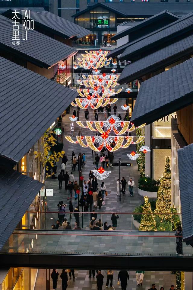 成都太古里“冬日绮旅Marvelous Journey”冬季主题活动正式开启