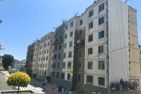 肃南县住建局 改造老旧住宅楼 提升居民幸福感图片