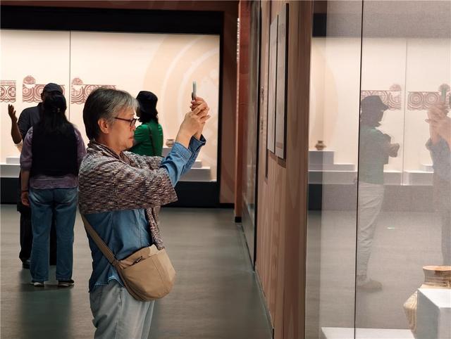 四季内蒙古·秋天的交响 | 匠心，深挖北疆文化“富矿”