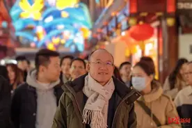 复星国际董事长郭广昌：2024年更加强调“有进有退”，聚焦主业谋求发展图片