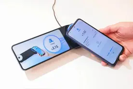 从“扫一下”到“碰一下”：中国条码支付十三年图片