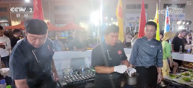 “文旅+非遗+剧本+美食”跨界融合激活品牌魅力，多元体验场景圈粉“留下人”