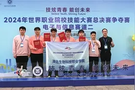 深耕“三农”沃土 勇挑强农重任 培育“新农人”图片