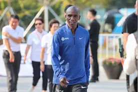 获马拉松生涯最差名次，基普乔格“跑崩”缘由成谜图片