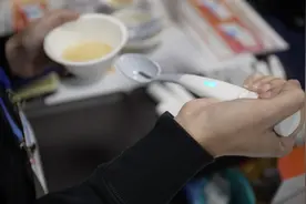 电动盐勺、无弦吉他……2025年CES又出了哪些奇思妙想？图片