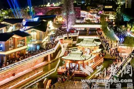 十一期间襄阳襄水街客流量突破25万人次图片