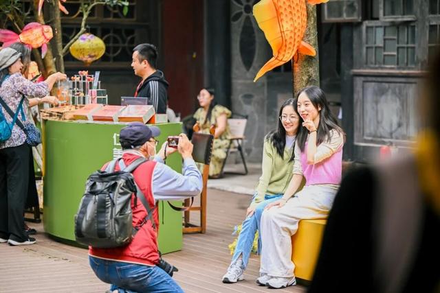 家国同庆时大邑正精彩 “超级黄金周”文旅市场喜迎八方客