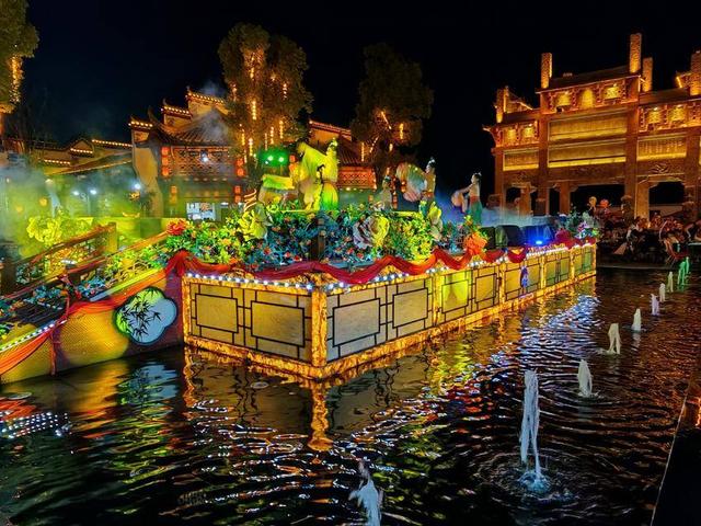 云梦祥云湾夜未央 楚文化遇见现代夜经济
