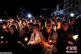 这场令人震惊的轰炸过去25年了，世界和中国从未忘记！图片