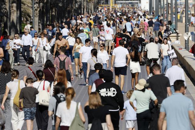 （外代二线）巴伦西亚天气温暖