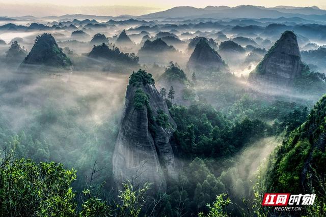 炎炎夏日“云上避暑” 红网慢直播带你共享湖南清凉美景
