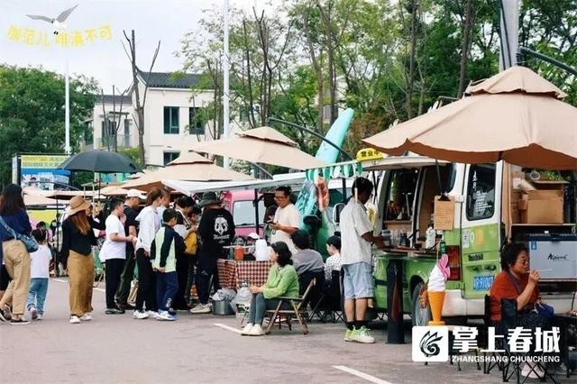 咖啡香+古村韵！西山以一场“旅居+”的实践重新定义着新生活~