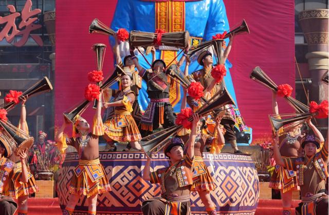 金秀瑶族自治县举行2025年盘王节系列活动