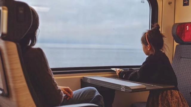 国铁负债万亿，为何难赚老外的钱？